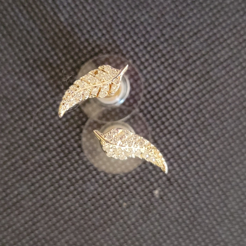 lucky brand silver feather studs